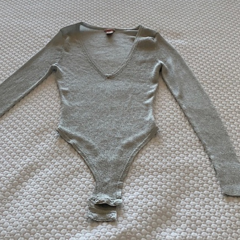 NWOT Victoria’s Secret Silver Metallic Bodysuit